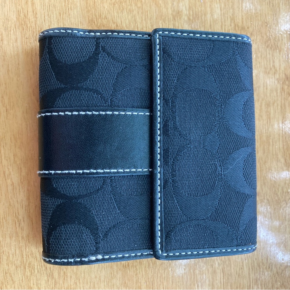 Coach Black Key & Card Holder with Subtle Monogram